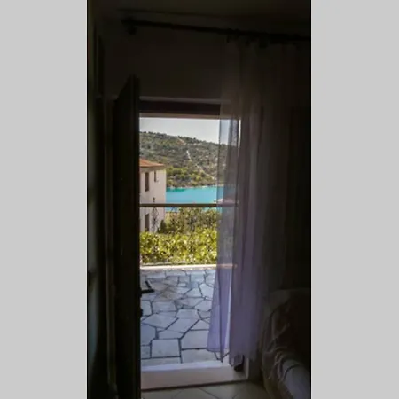 Fully Renovated One Bedroom With A Terrace - C Apartmán Sevid