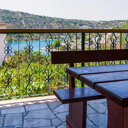Apartament Fully Renovated One Bedroom With A Terrace - C Sevid